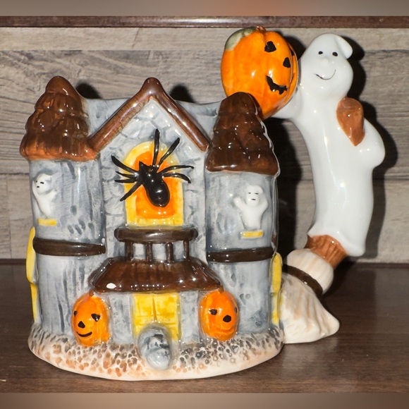 Corner Ruby Other - 🥰 Halloween Haunted House Mug with Ghost 👻 & Pumpkin 🎃 Accents by Corner Ruby